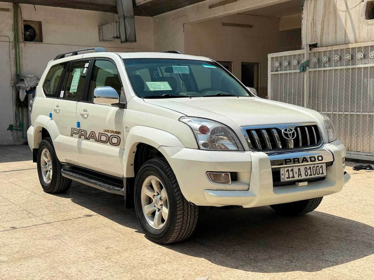 السلام عليكم برادو VX كويتي 2009 سعرها 160 ورقة رقم بغداد بسمي فول مواصفات 6 سلندر بيه صبغ جاملغات امامي معه ركن البنيد بدون دواخل سيارة جديدة و جاهزة محرك كير مكفولات صدر امامي خلفي جديد تخم تاير جديد للاستفسار *********** السعر 160 ورقة مكان بغداد بيع فقط
