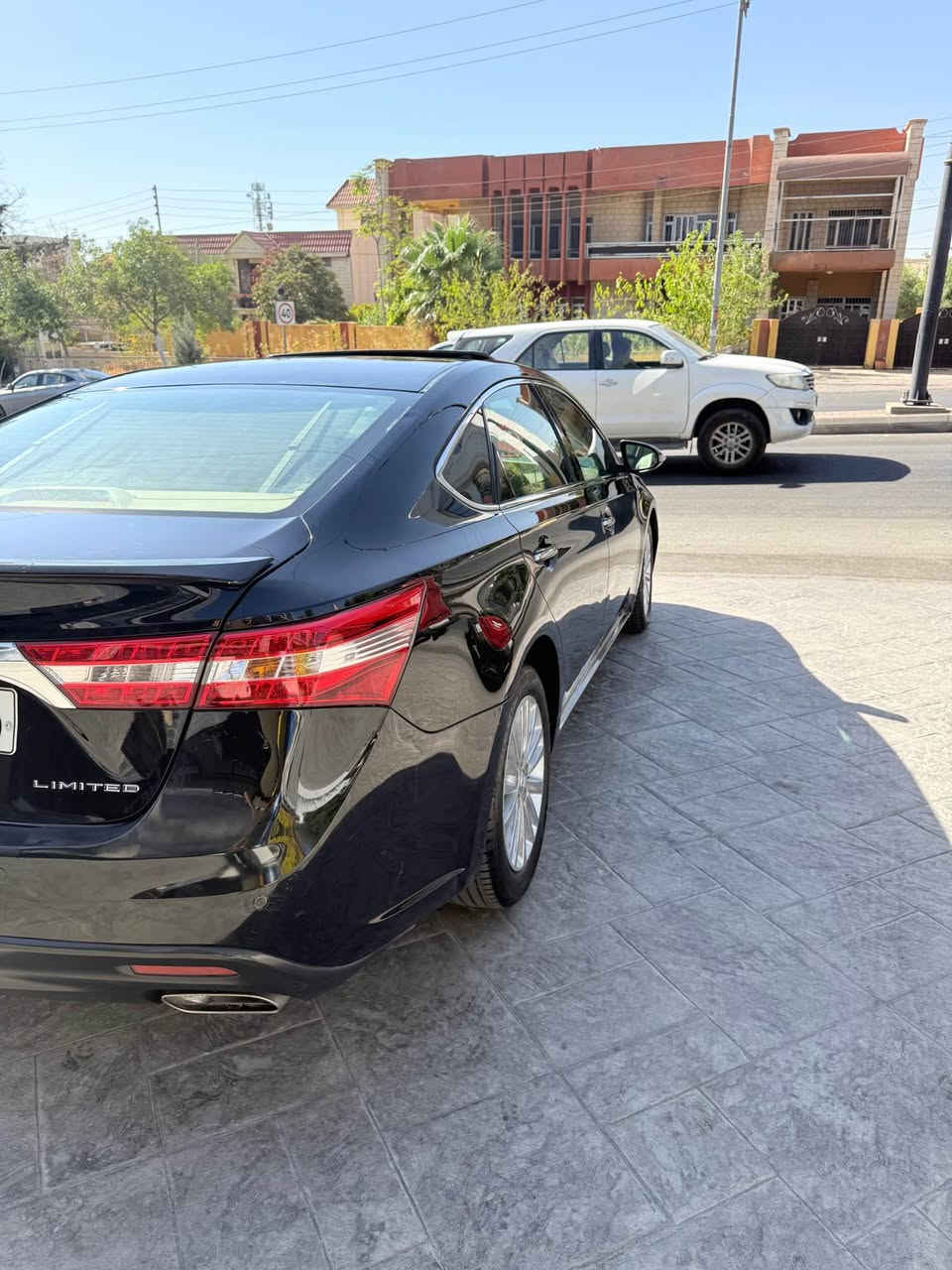 تۆیۆتا ئەڤەلۆن ٢٠١٣ لیمیتد فول فول مواسەفات خلیجی ناو زەرد سلاید کوشن کارەبا کوشن خەزن لایت ئۆتۆو زینۆن بێ بۆیاخ تەنها یەک پەڵە دەعامی دواوەی بۆیاخە یەک بست سارد لە دەرگای سەکن سەنەوی تا کۆتایی ٢٠٢٨ تازەیەو بە ناوی خۆمانەوەیە سفری شەریکەی ئێرەیە تاقمێک تایەی تازەی لەسەرە مەکینەی نەکراوەتەوە گێڕو مەکینەو تەقەو ڕەقەو تەبریدو تەحویل و سەوتی دیجیتاڵیشی بەشەرت ١٩٥ هەزار ڕۆیشتووە نرخی ١٩٠ گەڵاو معامەلە شوێن سلێمانی
بۆ پەیوەندی
*********** السليمانية, العراق

