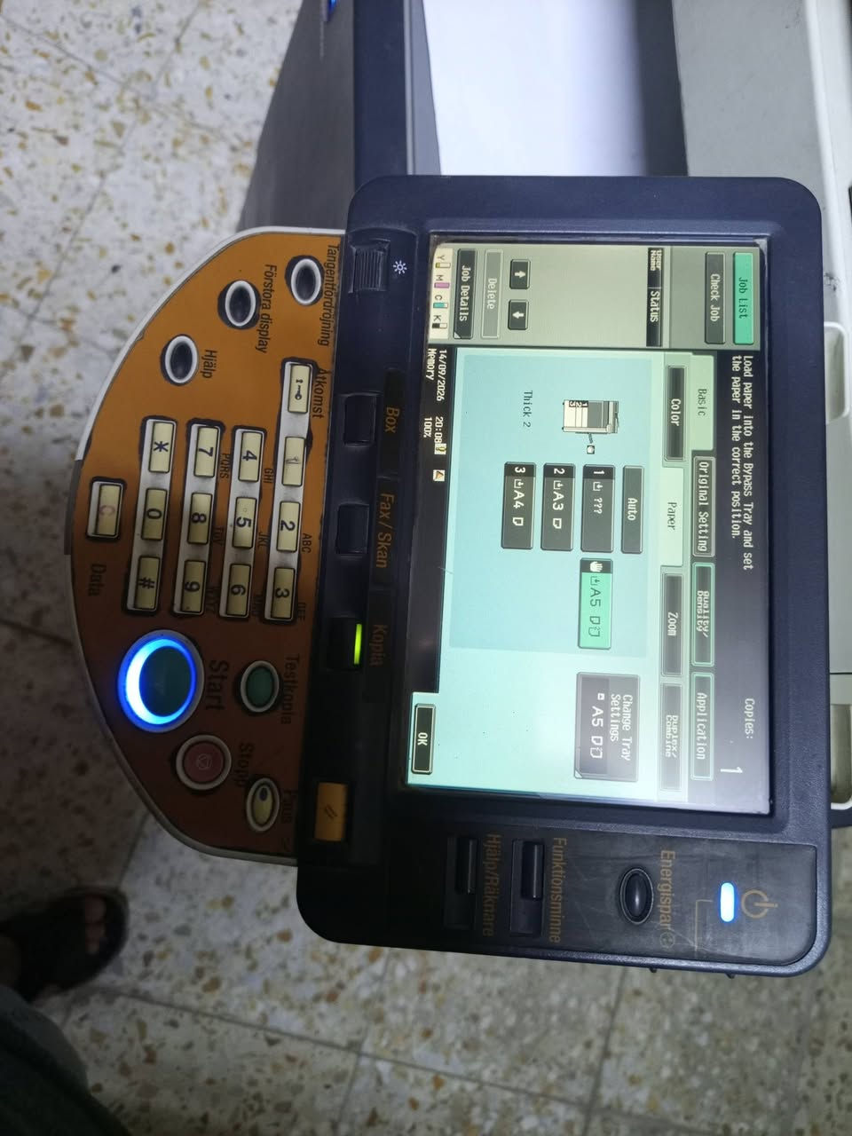 سلام عليكم طابعه بزهاب c280
للبيع بسعر 500 للتواصل خاص او عبر رقم :***********
