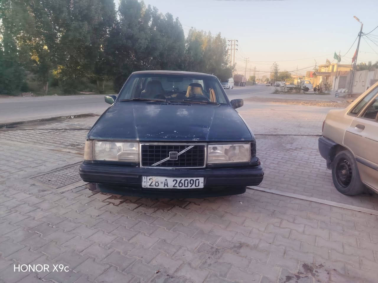 السلام عليكم فالفو للبيع جاهزه السياره محور تبريد شغال محور بسمي بيع أو مراوس *********** سعره 44وبيه مجال
