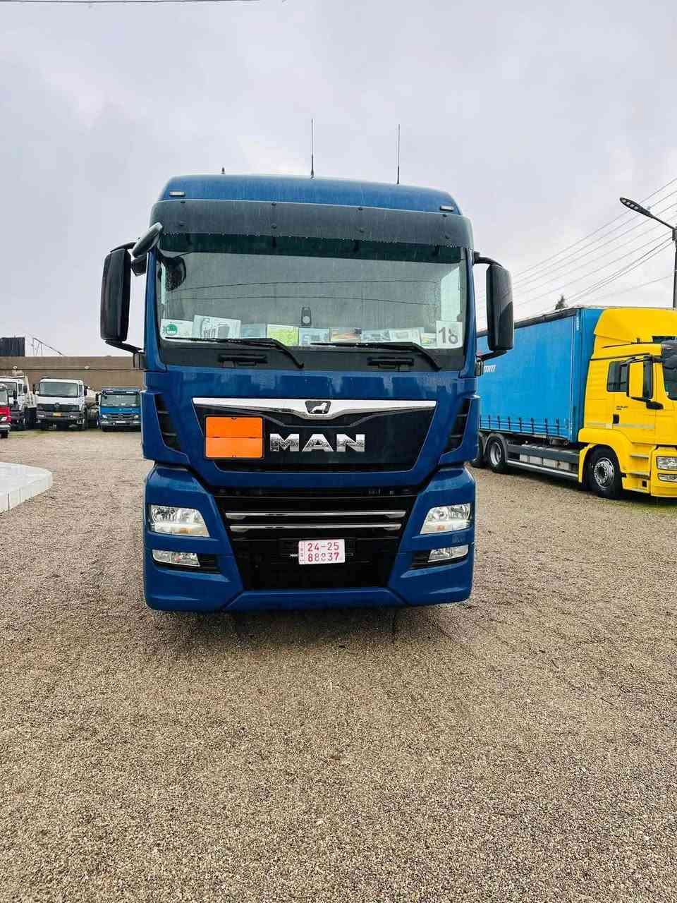 ***********
معرض بابل-سليمانية 
موديل (2020)
حجم  (26.470)
بيلادي (تك سوبر)
ماشي (900km)
مواصفات(فول.فول)
سيارة ( مكفول كفالة عامة )
السعر (👍)

واتساب ☎️📞 
مكان سليمانية 
***********
