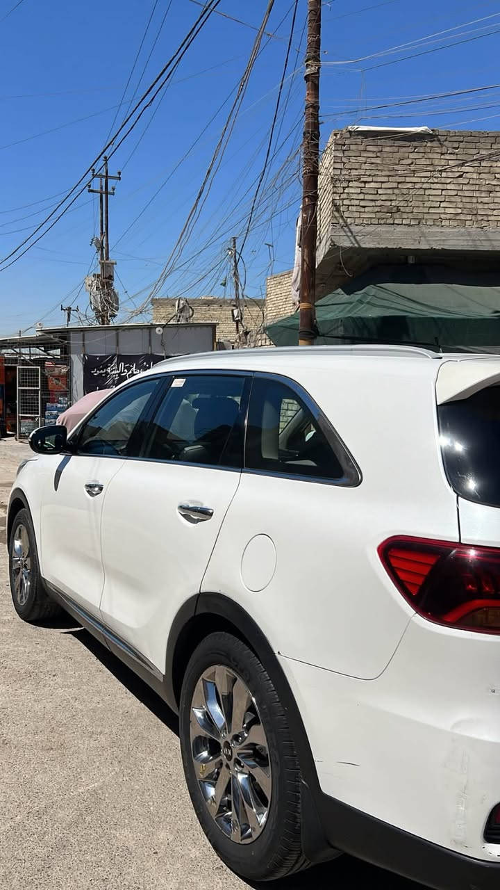كيا سورنتو موديل 2019
السيارة خليجي

رقم بغداد 

المواصفات :

محرك ٦ سلندر 

٣ قطع تبريد 

ماشية ١٢٤ الف 

داخل جلد 

وضعيات سياقه

مقاعد وصندوق كهرباء 

لد امامي خلفي 

حساس امامي خلفي 

تحكم ستيرن جهتين

مري شفط 

إشارات ترحيب 

كار بلي 

ويل كب ٢٠

* السيارة فول مواصفات ما عدا البنراما والفورويل 

اكو ملاحظات ذاكرهم بالفيديو 

السعر 225$ وبيها مجال 

المكان بغداد البلديات 

للاستفسار : ***********
