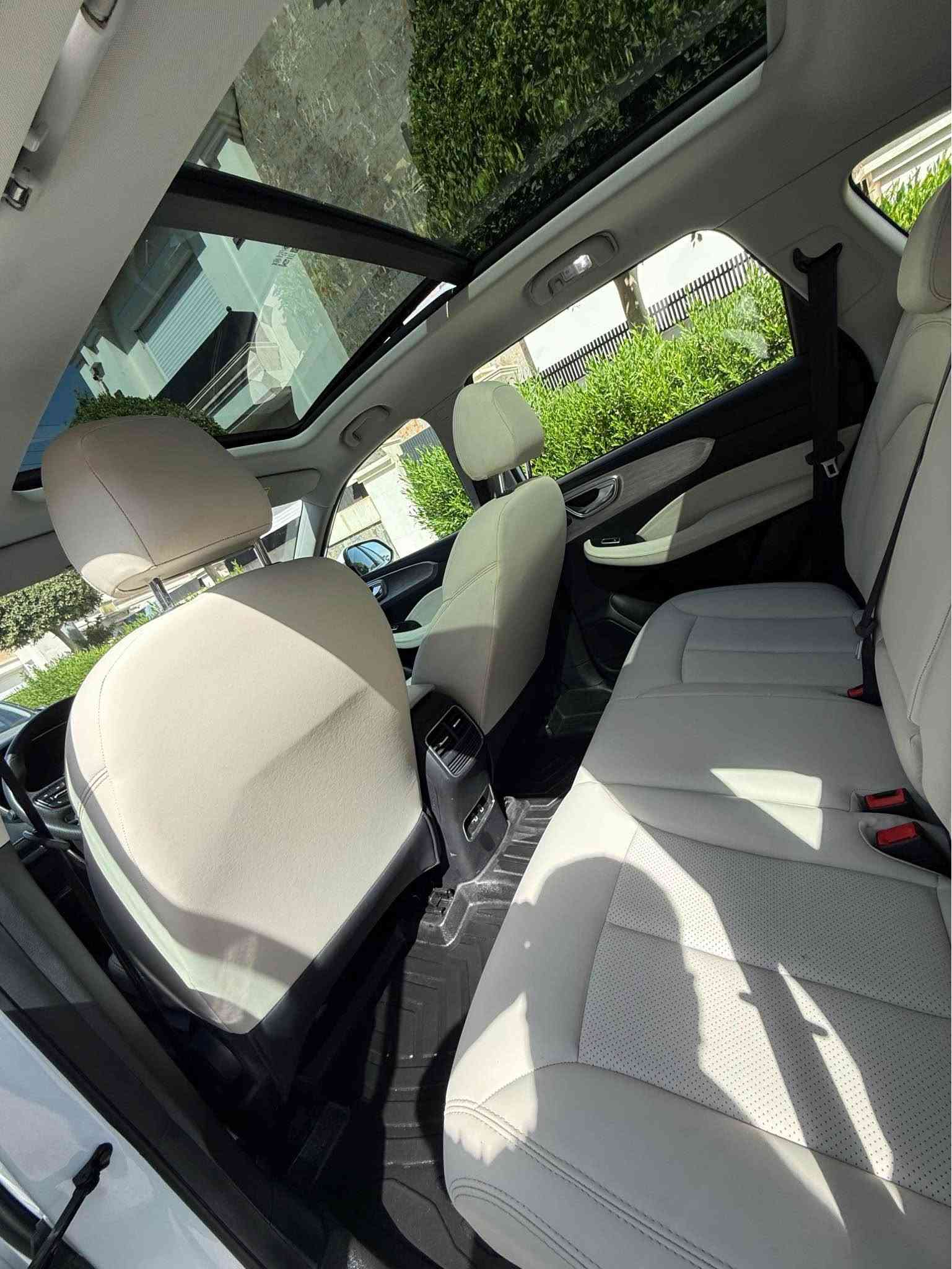ROEWE شكل MG RX5 2023 موديل 
تنها ٢٠  كيلؤ عيسبي سفر بؤ دكري ئیم جی فول مواصفات.
مواصفات.مەکینە 15  تۆربۆ. بة ناوةي خؤمة
 
بئ بؤياغ ده عامى بؤ ده عامى به شه رت 
پانۆراما.
ڕادار.شاشەوکامێرا.بصمة.کوشین جلد
برێك بصمة.ئۆتۆ هۆڵد.بلوتوس.ويل كەپ.
حساس.تحدید سورعە.تەبرید لەمس.تبريد مركزي 
لایت زینۆن.لایت و بەگ لایت لید. دژە خلیسك ويل ١٩ ى . شوێن هەولێر
سعر ١٣٧ 💵 /*********** ☎️
***********م
*********** أربيل, العراق
