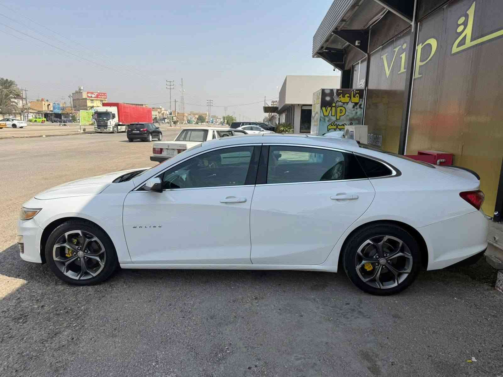 السلام عليكم ماليبو موديل عشرين ماشيه 130 مكينه1500تيربو مابيه ضربه ولا صبغ ولا طخه لا بامريكا ولا بالعراق. حادثه من امريكا مبين بالصوره (معوقين المعوق موجود ويدوام ب مرور)بعدله سنه وتنفك تبريد ثلج منضومه ستوني مسويها مكان نجف السعر 105 للاستفسار ***********

