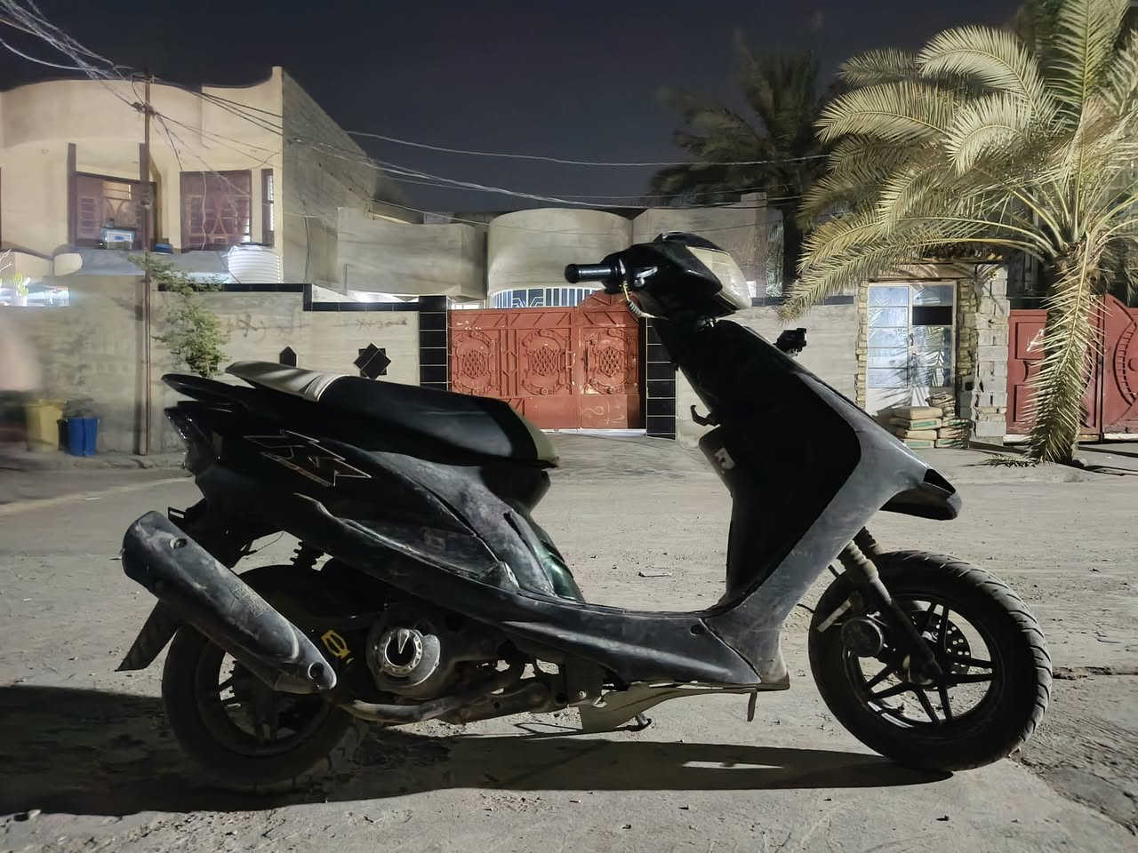 سلام عليكم 
ماكس عدلة لل بيع  
دراجة بيها صلصنة رياضي 
ودراجة معدل وشلعة خير من الله
الدراجة بس القايش ماللتها يضرب بوش اذا تضغط علية هواي  لان تعبان ما مبدله عل بلادي 
دراجة محرك ما مفتوح وبيها خيط تبخير 
كفرات جديدة وكهربائيات كاملة شغالة
وتشتغل سلف وهندر 
السعر 350وبيه مجال
تواصل واتساب ***********
