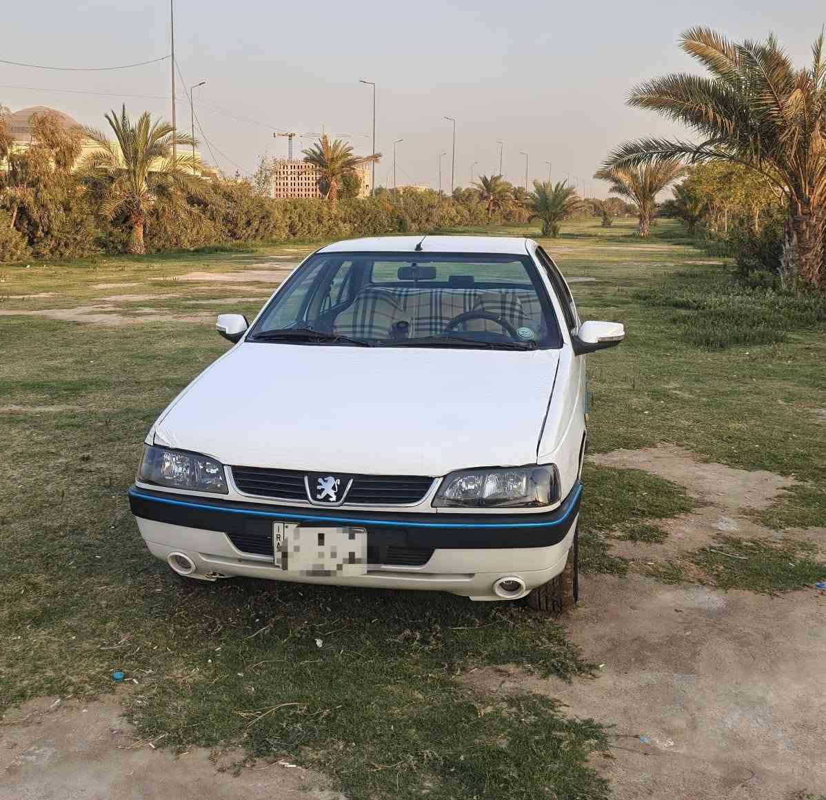 بيجو 405 موديل 2012
رقم نجف ألماني وراعيه بل نجف سنويه نافذه  شرط التحويل 

مكينه لا خيط ولاصرف  كير حداديه خير من الله

ادامه كامله كهربائيات عامه شغاله ترايك وين ما تحب مال جناي سياره احلا من الصور سياره مال جنيان 

وبل عافيه عليه للي ياخذه 

مكان السياره النجف للاستفسار الاتصال على الرقم ***********

