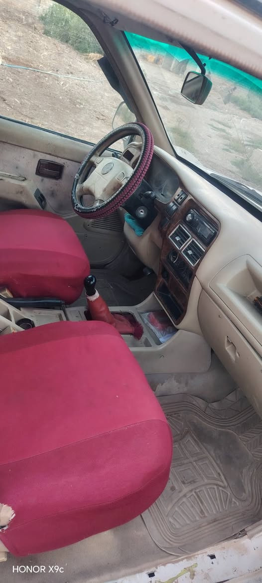 #للبيع سياره بيكم كوناو موديل 2006 منفيس 
جمعيات فلاحيه نضيفه جاهزه مجفته كامله
كير اكسل شرط تايرات جديده 
 #السعر30 المكان قضاء الحويجه 
للأتصال على هذا الرقم 
***********

نص مكتوب في الصور:
- HONOR X9c