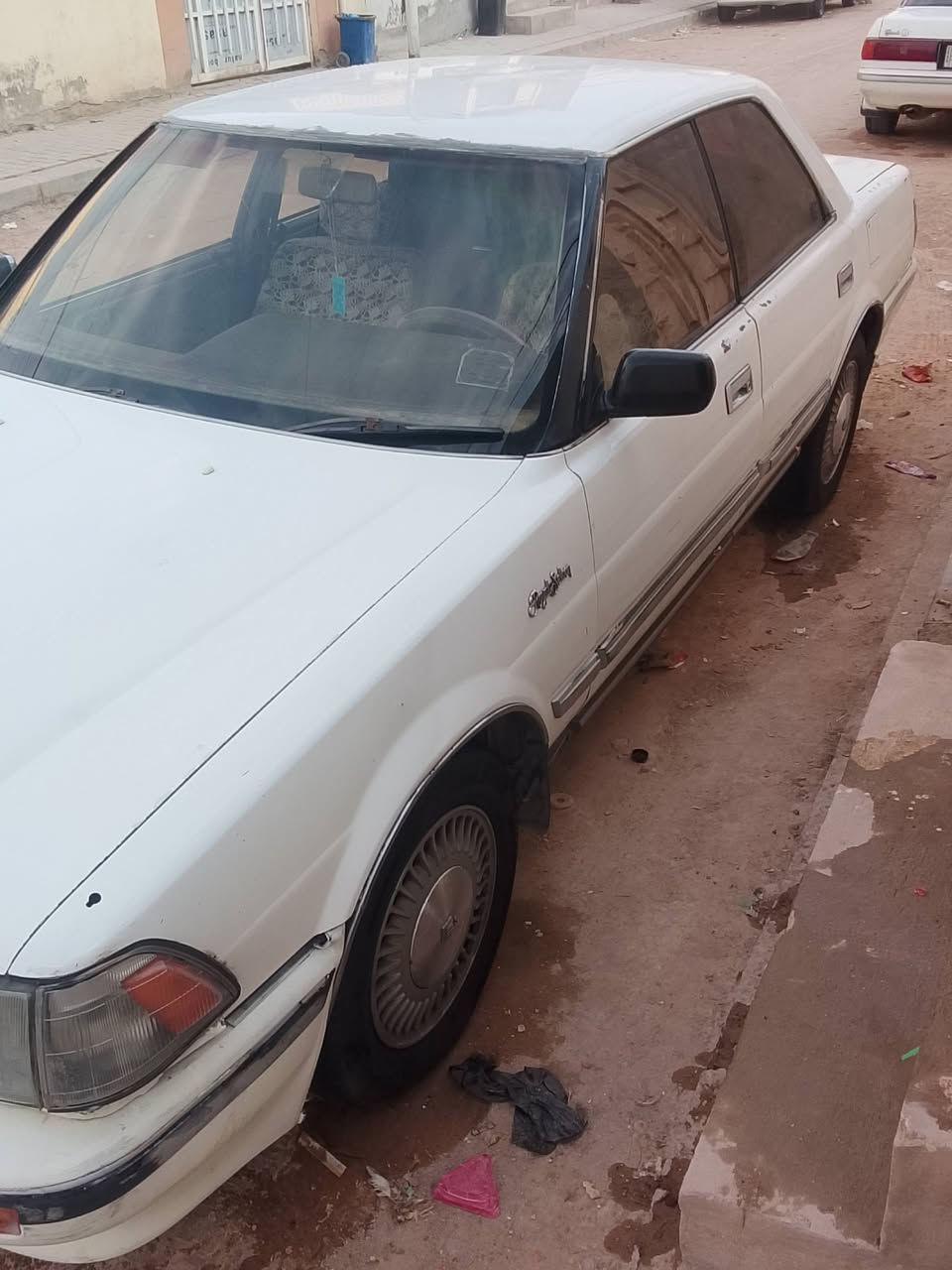 هارتوب للبيع موديل 90 سياره مقفوله من القص سياره باسم جواريني مكانها نجف سنويه ساقطه بال 19 كهربائياته شغاله تبريد شغال تخم تاير   سعر 25  وبيه مجال  ***********
