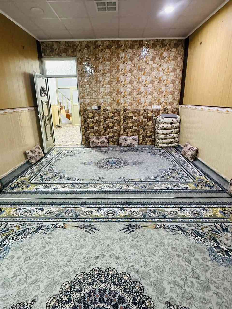 منزل للبيع • ١٥٠م • غرفتين