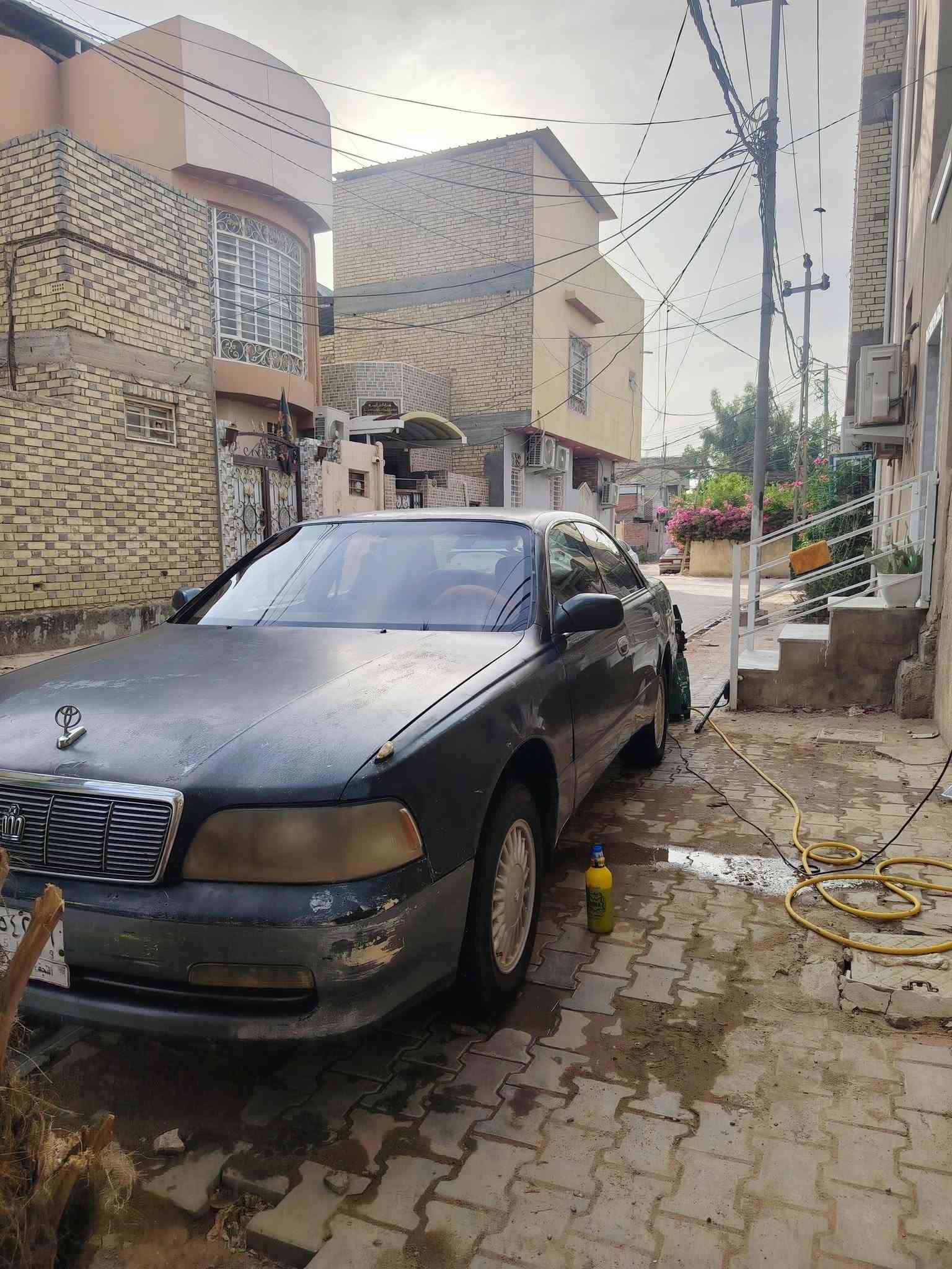 كراون ماجسته • ١٩٩٤ • نجف