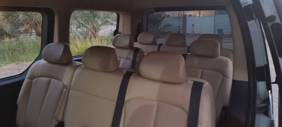 السلام عليكم من رخصت مسؤل الكروب ستاريا 2022   كاز سياره كفاله فقط باب سلايت مصبوغ بكوريا  سياره نظيفه استخدام شخصي فقط سعر 250 $ وبيها مجال  ***********
