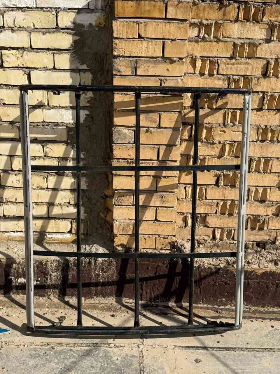 تم إعادة نشر بسبب الوعد الكاذبه !
سلام عليكم سله جارجر جديده ومتروكه نقصها ربلات فقط 
للأستفسار واتساب أو خاص 
***********
