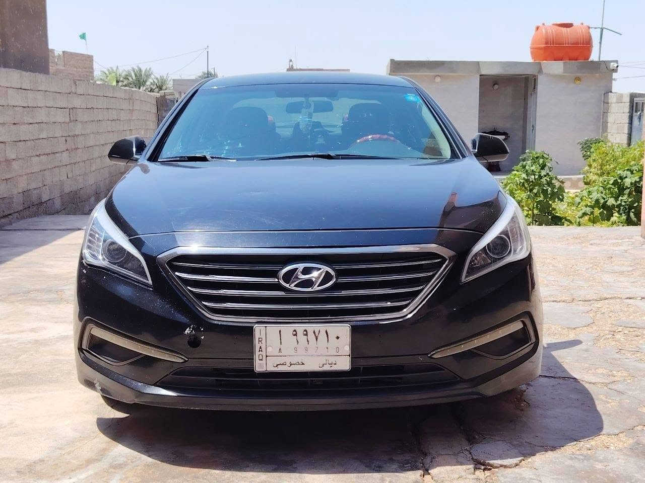 سلام عليكم قبل لا تتصل اقرة المنشور يلا تتصل سياره سوناته موديل 2016
سياره كير محرك خير من الله مكفولات سياره نص فول ضرر جاملق صفحه السايق مبدل صفحه الثانيه طخه زغيره  يعني قطعتين فقط رقم ديالى مكان السياره ديالى مندلي اتصال استفسار ***********
