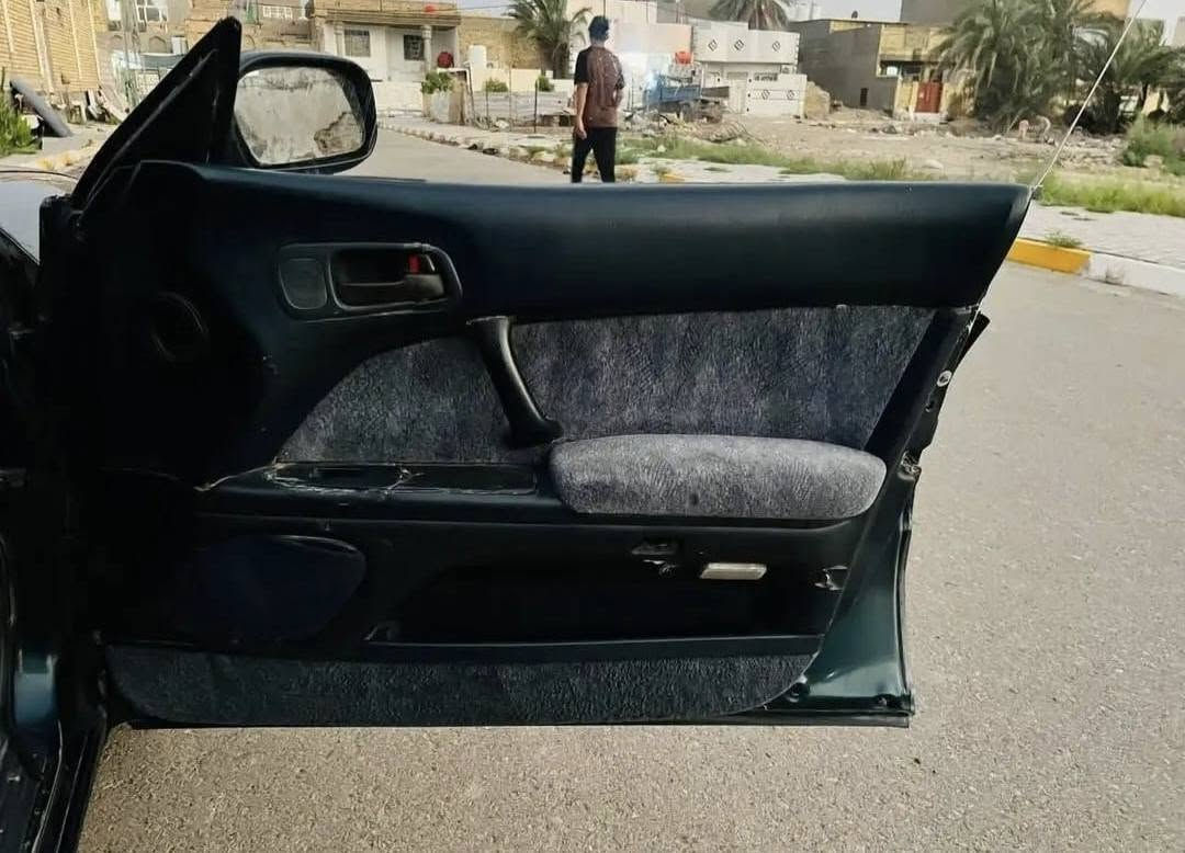 بطه منفصل • ١٩٩٣ • رقم انگليزي
