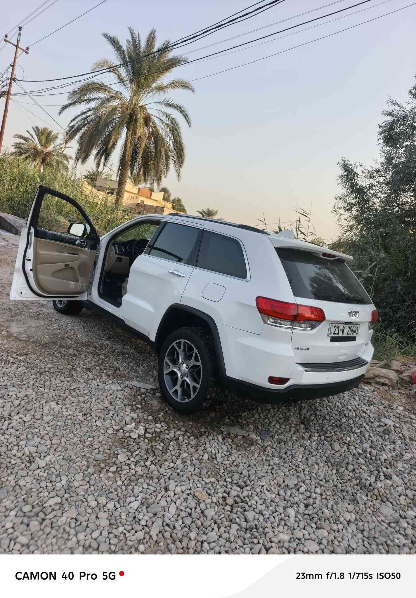 السلام عليكم
للبيع 

جيب موديل 19 خليجي 

فول مواصفات1/1 ماشية 98

بصمة تشغيل 

مكينة 3600 كفالة عامة

الداخل بيجي 

بانوراما

كشنات جلد 

كشنات كهرباء

صندوق كهرباء

دمامات صوت

خزن ذاكرة الكشن

حساسات من كل الجهات

تدفئة وتبريد امامي 

تدفية خلفي 

رادار جانبي

اشاير بلمري 

3 انضمة قياده تحكم ستيرن 

مانع انزلاق 

تبريد قطعتين 

حساس خلفي 

شاشة اعطال 

شاشه كبيره 

كامره دواره 

تحكمات استيرن 

تدفئة ستيرن

رادار توقف ذاتي رادر امامي 

حساسات امامي خلفي 

رادارات بل مري و امامي 

شنو تريد مواصفات بيها 

للاستفسار ***********

