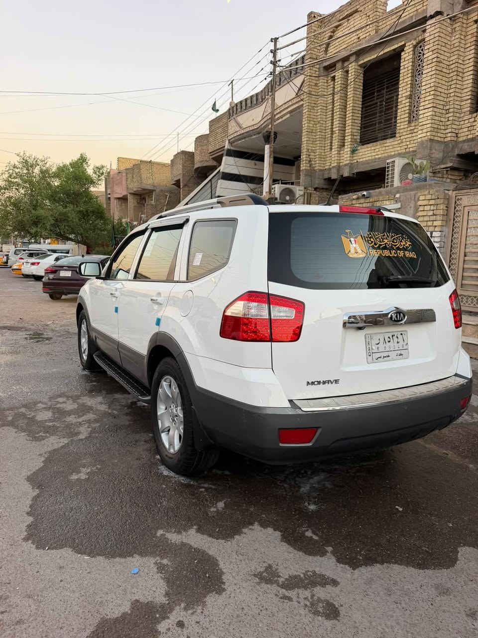 كيا مهافي للبيع موديل ٢٠١٤ خليجي محرك ٦ فول مواصفات ١/١ ٧ راكب سلايت روف تبريد تلث قطع كشنات جلد وكهرباء زراك لايت شاشة كامرا حساسات مري شفط فور ويل وبعد هواي مواصفات بيها سيارة جديدة وجاهزة محرك كير تبريد ثلج تخم تاير جديد سيارة كل نقص مابيها ماشيه ٩٤ الف سيارة بيها ثلاث قطع كلير وبيها سونار اثر اشخوط بدون دواخل رقم بغداد مشروع وطني سعرها ١٢٨ ورقه ومكان السيارة بغداد البلديات ***********
