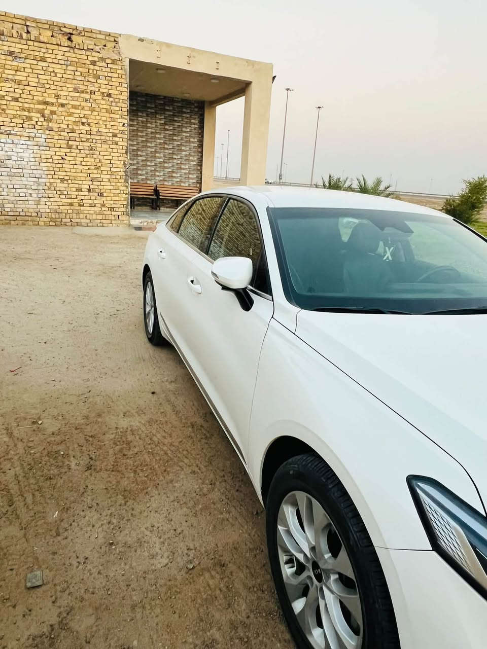 كي ٨ للبيع ٢٠٢٣ كفاله عامه
ماشيه ٨٠ ألف  ***********() مكلف بل نشر
