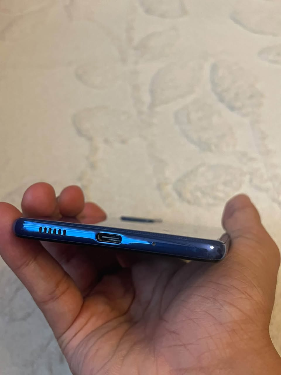 سلام عليكم سعر مناسب
للبيع أو مراوس سامسونك M52 5G اخو الجديد 
كفاله عامه من كلشي و نضافته 100% 
نضيف جداً و على الفحص 
مواصفاته معروفه شاشه أولد 120hz
ذاكره 128 و عشوائيته 16 
جهاز نضيف جداً و قوي جداً و كامرات و كلشي ع فحص 
رايده 225 الف نهايته أو مراوس
مكاني بغداد العامريه 
رقمي *********** بي واتساب
