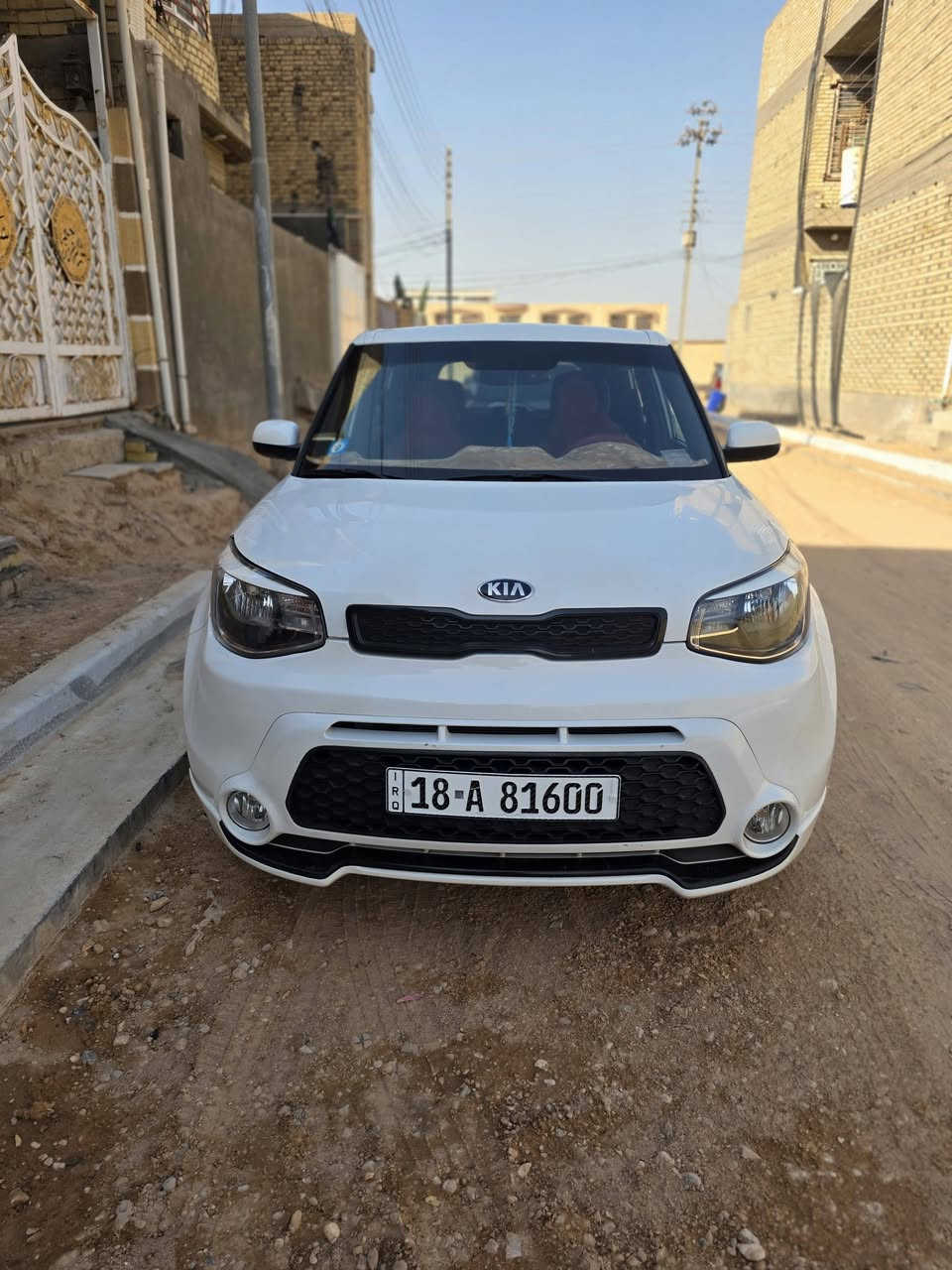 صول مديل16 
مكينه2000
ماشيه 59الف 
بيه باب عكس سايق وجاملغ
سياره كلش نضيفه مال جناي
تبريد حداديه جدد 
رقم بابل بسمي سياره 
موجوده في كربلاء المقدسة 
***********
سعر120
