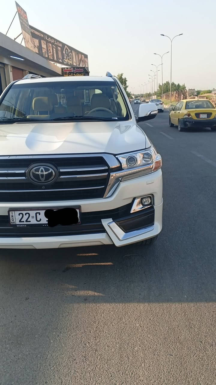 السلام عليكم لاند كروز2019
السياره بدون ضرر
SAS
VXS
للتواصل ***********
