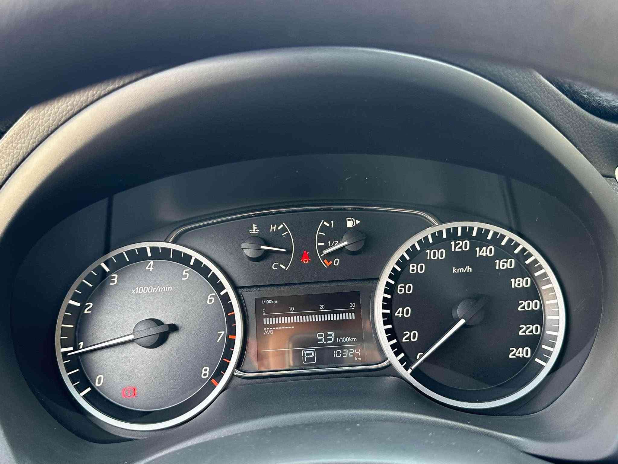 مواصفات خليجي ١٠٠٠٠ روشتوة شاشة كاميرا تبريد مركزي كشين جلد وبلكةپ auto start سفري شةريكةي هةوليرة 
تةنها صندوقي لأي خوم بوة سبوغ بة بي ناوگرتن بةشةرت 
گير تبريد و هةموي بةشةرت نرخي ١٢٥ $ *********** أربيل, العراق
