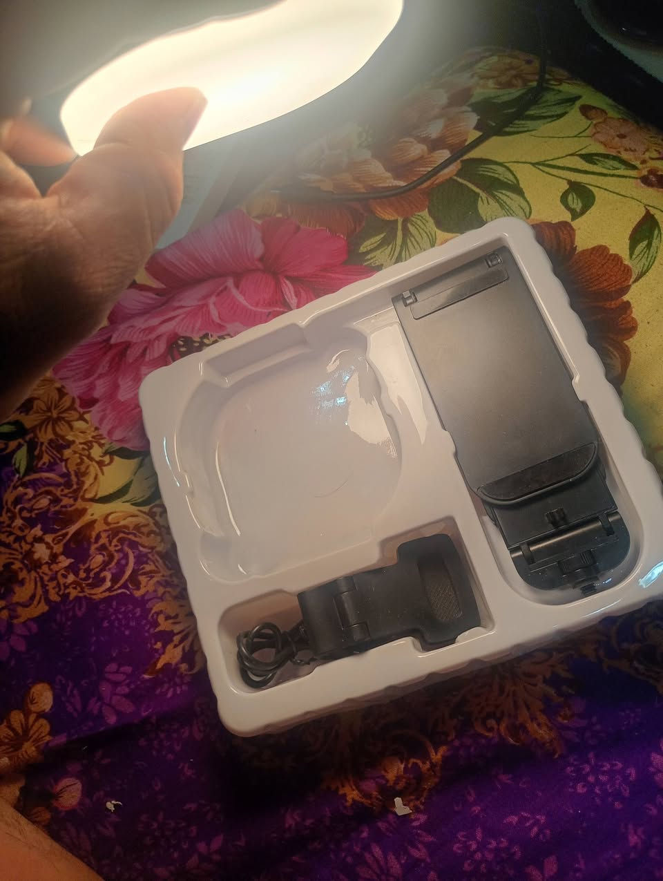 سلام عليكم كيبورد بوبجي احترافي وجميع الألعباب +فلاش تصوير اجترافي تلث الوان +تحكم بصطوع الضوء مكاني بصرة ***********
