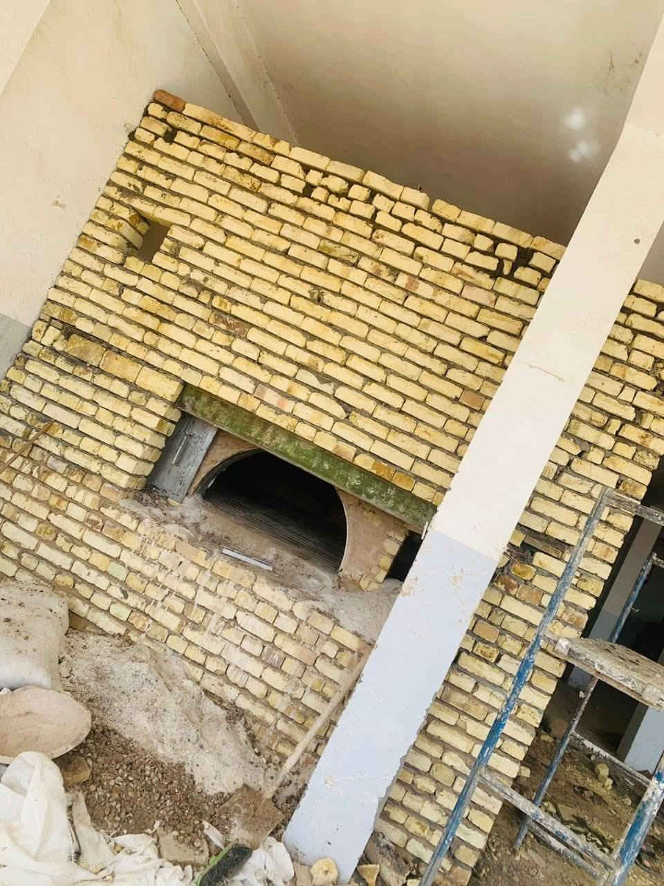 بسم الله الرحمن الرحيم.

 الثقه بالله النجاح توكلنا ع الله.

 لا حول ولا قوه الى بالله.

ملاحضه🛑المنشورات نموذج عن عملنا 🛑

 مستعدون لبناء كافة انواع تنانير المخابز.

 والمطاعم وافران الصمون.

 والبوجات التركيه وكور الافران.

 وتنانير البيت وتنانير الشوي.

 وجميع التنانير بكافه مستلزماتها.

 الطابوق الناري والطبكيات والقباغه
والماشات.

 .بأدارة حجي حسن الكواز للأستفسار الاتصال ع الرقم *********** &&***********

 والتوصيل كافة محافضات العراق
