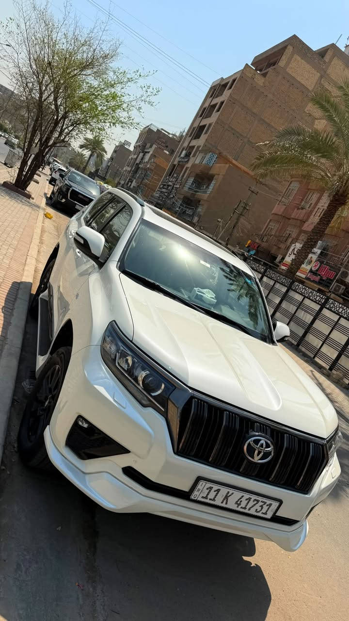 السلام عليكم

تويوتا برادو ابيض TXs مدنايت SAS 2021  صيانتها كلها بالشركة 

محرك حجم V6 4000

ماشية 74 الف كيلو 

سلايت بصمة وتشغيل عن بعد 

حساس وهوك خلفي 

مانع انزلاق ومانع انحدار ونظام الامان

كشنات جلد والامامي كهرباء عدد 2

دبل تانكي شاحن واير ليس مري شفط 

ويل كب اسود حجم 18 

مكان السيارة بغداد

السعر 42،500

للاستفسار/ ***********
