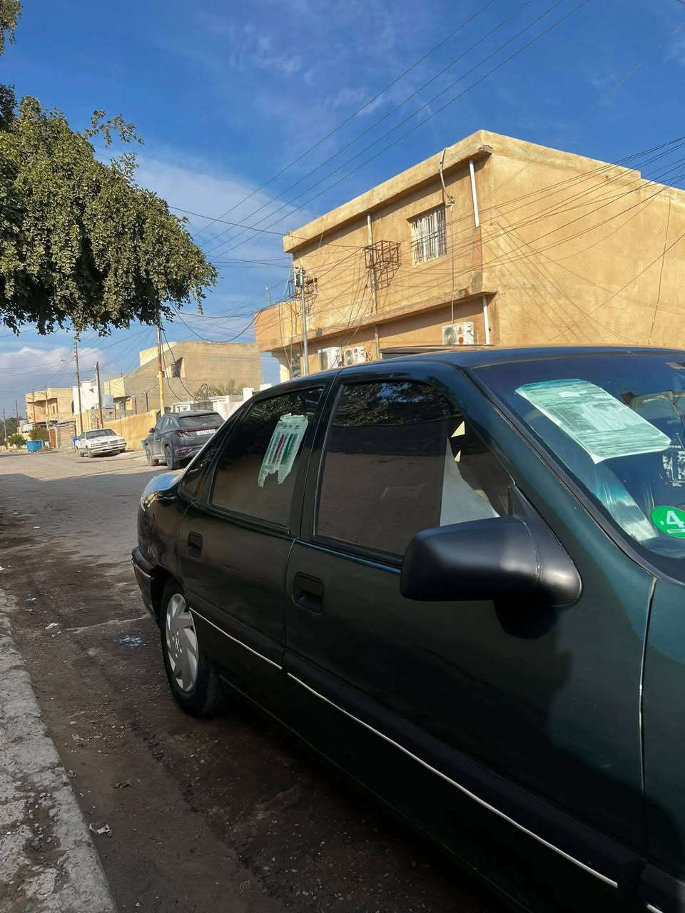 اوبل فكترا موديل 95 محرك 18 المرغوب  سياره متعوب عليه دبل ايرباك كير محرك شرط كير عادي كهربائيات كلها شغالة سنتر لوك ويه السويج رقم سليمانية شرط التحويل ***********
