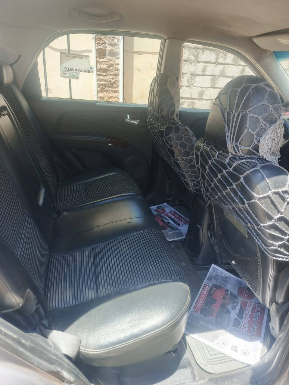 السلام عليكم لبيع سبورتج 208السياره نضيفه كير مكينه الفين حدايدي تيرات كل جديد مانقصه يشي السياره جديده حلو تجي وشوف سونار موجود  السعر السعر 78وبيه مجال العنوان حله شارع 100جديدرقم التلفون ***********
