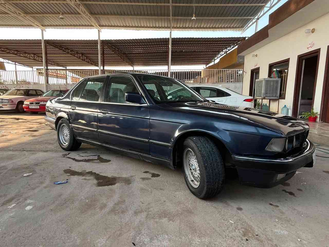 للبيع او المراوس حسب القناعة
BMW735
موديل92
السعر60وبيها مجال
رقم صلاح الدين بأسمي مشروع وطني 
محرك جديد 
كير جديد
تايرات جديد 
منظومة زنون 
تبريد ثلج ❄️ 
كهربائيات كله شغاله بلادي 
مكان السياره :سامراء
الاتصال على الرقم ‭ ‭ ‭‬ ‭***********‬
