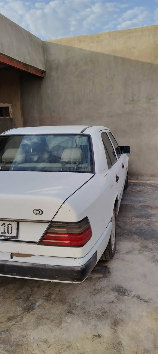 للبيع مارسدس موديل 86
گير محرك بطه حجم 2500 رقم دولي
سنويه لل 31 للأستفسار ***********
