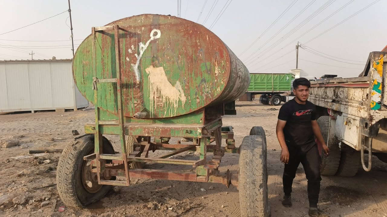 السلام عليكم
مقطوره للبيع تاخذ 4500 تانكي شرط قطره مي ما يندي صينية شرط شاصي شرط نقص تواير خلفي فقط ***********
