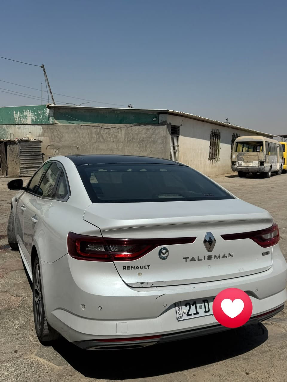 ســەرەتــا بـە نـاوی خـوا🤍

 ڕیـنـۆ تـالـیـسـمـان

مـۆدێـل:٢٠١٨

٨٤.٠٠٠ حـەقـیقـی ڕۆشتــووە

خـلـیجـی قـەپـات قـەپـات مـواسـەفـات✅

١پـارچـەی بـۆیـاخـە بـەبـێ دەعـم و نـاوگـرتـن و ئـێربـاگ

نـاو قـەیـسـی مـەرغـووب و ئـاڵتـوونـی بـازاڕ

ڕەقـەم و سـەنـەوی تـا ٢٠٣١ تـازەیەو بـە نـاوی خـۆمـەوەیـە✅
 
سەیارەی ژێر خۆمەو هی مەعرەز نیە ڕەحمەت لێبێ ئەگەر موشتەری نیت سەری خۆتو منیش مەیەشێنە 

نـرخ:١٢٦ و مـعـامـەلـە

ژ.م:***********

ناونیشان:سلێیمانی
