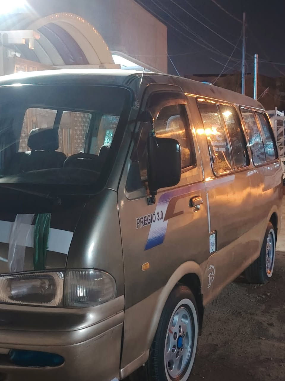 السلام عليكم بريجو للبيع لون فيلي موديل 97سنويه 31رقم بغداد نكليزي السياره بسمي مصفره هيأ وغرامات سياره مكفوله كير ومحرك بيها شاصي واحد معمر الي يم العبري كهربائياتها شغاله السعر 65وبيها مجال مكانها بابل سياره جاهزه تأخذها كبل للشارع الرقم  ***********
