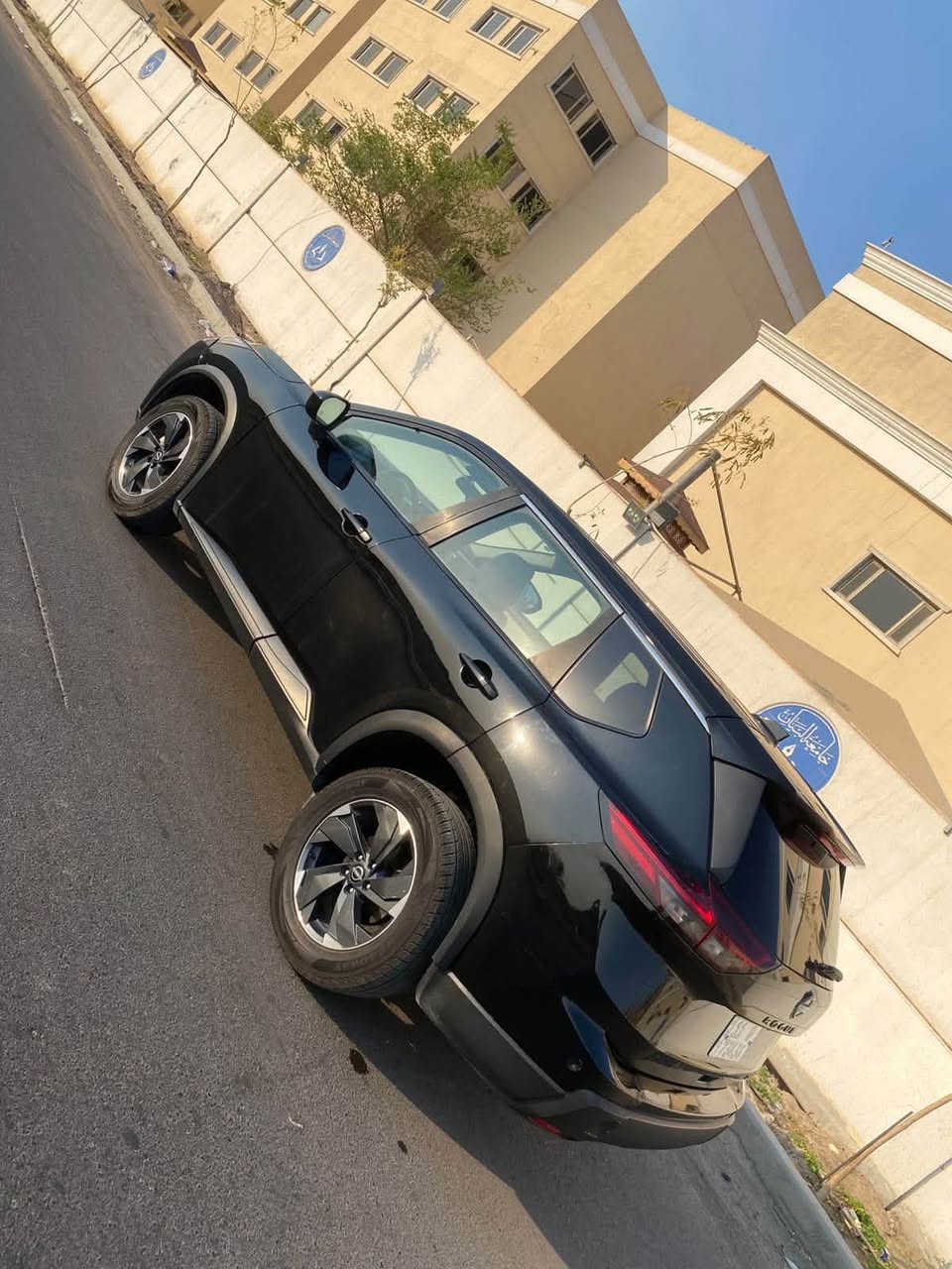 السلام عليكم للبيع نيسان روج 2025 سياره كلش جديده رقم بغداد حره بسمي
ماشيه 16miفقطط🖤

لون اسود 🖤

موصفات نص فول شاشة وكامرة🖤

بصمة تشغيل 🖤

بصمة أبواب🖤

رادار امامي خلفي جانبي🖤

باقي الموصفات معروفة

عنوان سياره بغداد العامريه 

سعر 155 وبيها مجال 

لاستفسار اتصل وتدلل 

***********
