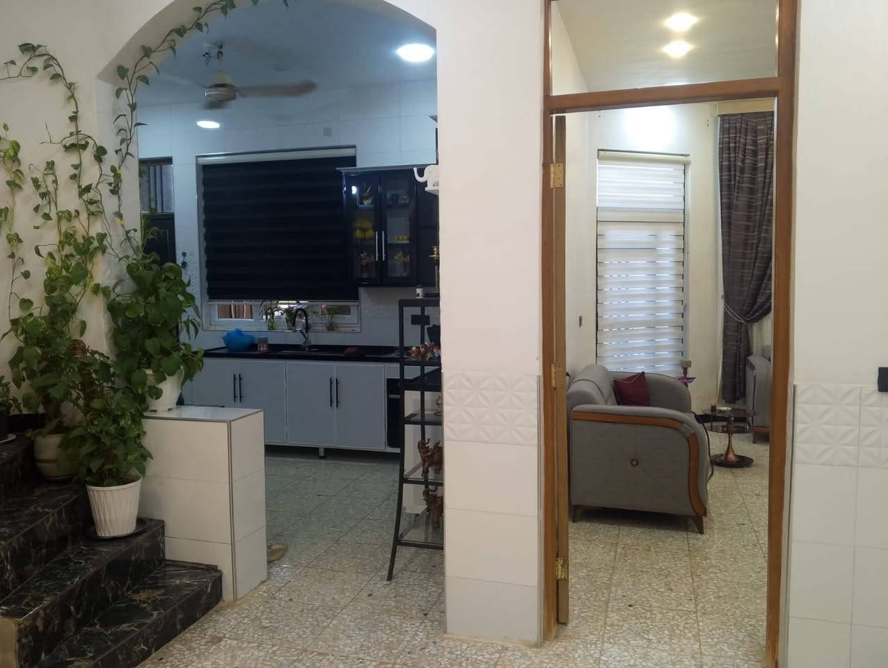 🏠 للبيع بيت جديد – موقع ركن

📐 المساحة: 150 متر مربع
✨ بيت جديد وبناء مرتب
📍 موقع ركن ومميز
🏡 مناسب للسكن والاستثمار

للمهتمين والاستفسار، ***********
