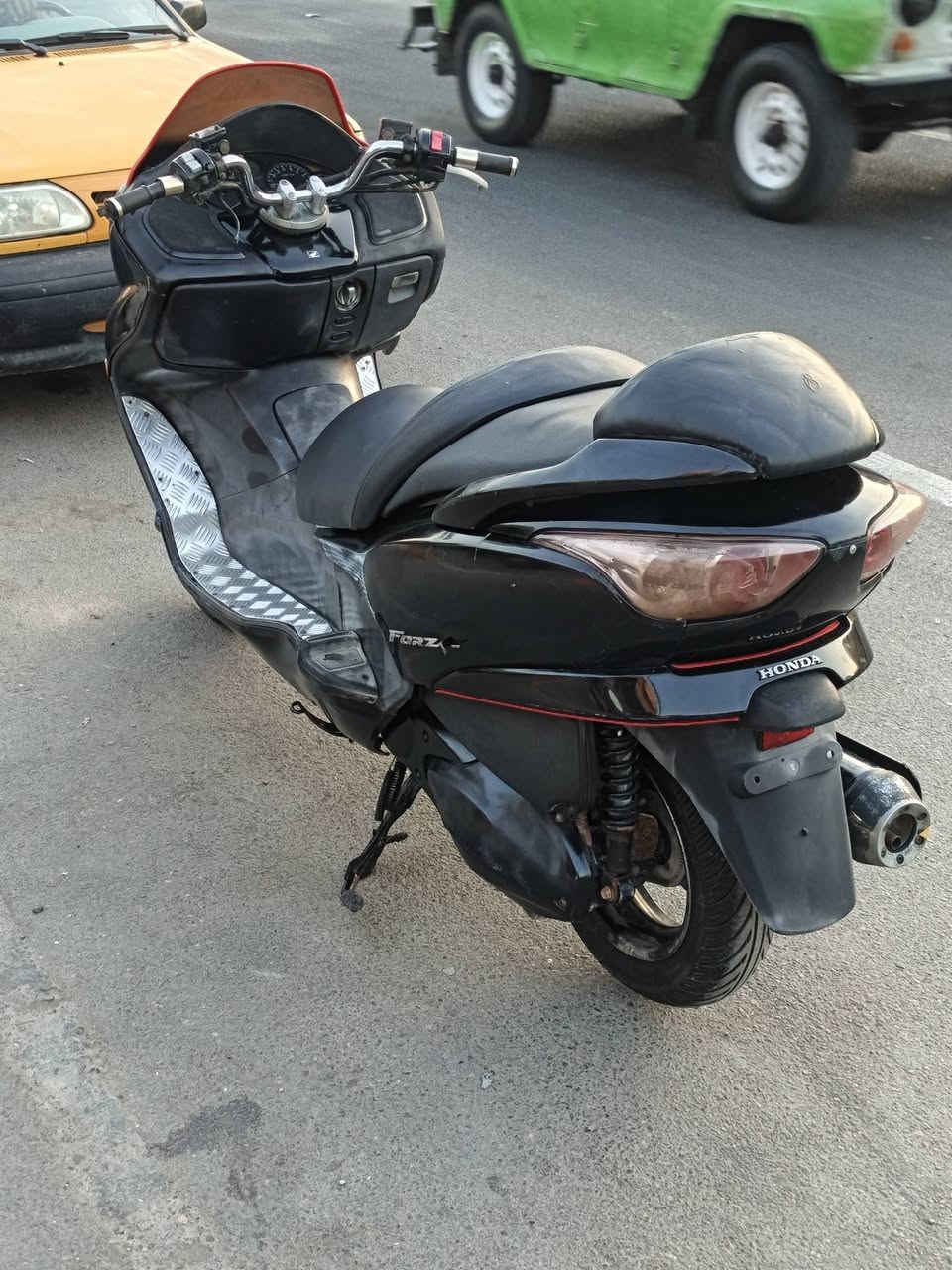 البيع فورزه صفر 8 كله شغاله مابيه اي نقص دراجه عميه مكينه مكفوله كهرباياته شغاله كله تخم تاير جديد وراقه كامله سعره750 وبيه مجال بكاني بلشعب ***********
