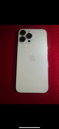 ايفون 13 pro max ذاكره 256 موبايل نضيف فيس ايدي شغال شاشه اصليه مامبدل...