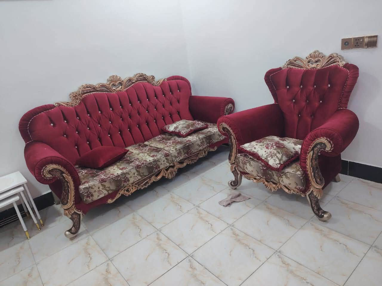 ٧مقاعد • نظيف • خشب