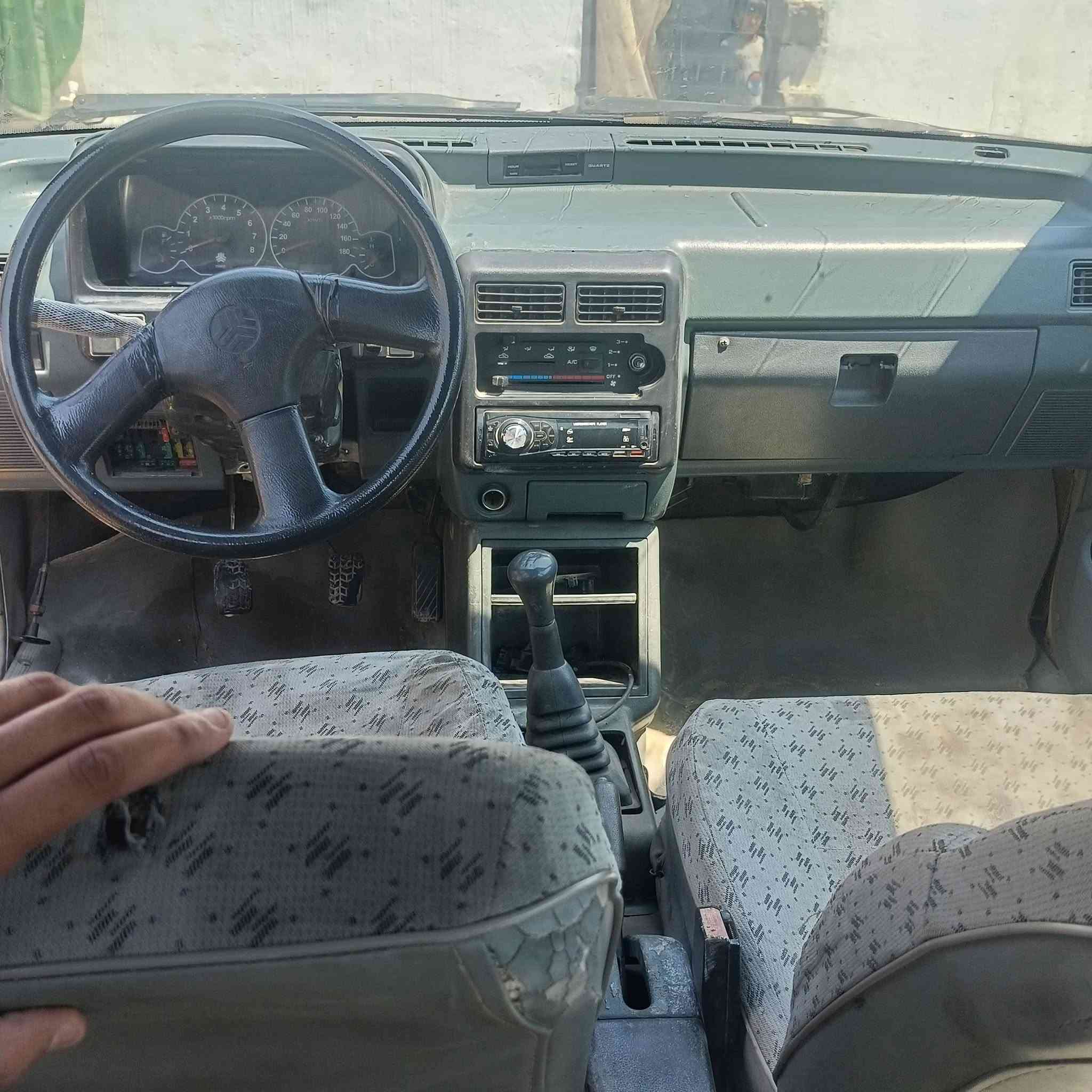 سلام عليكم سايبا مديل ١١ سيارة مال عيشه الله شاهد تبريد شغال مكينه صدر تخم تاير خير من الله سنويه ٢٠٢٧ امصفرة هيه او غرامات ابيع سرقه او عشاير عنوان بغداد*********** السعر 12
