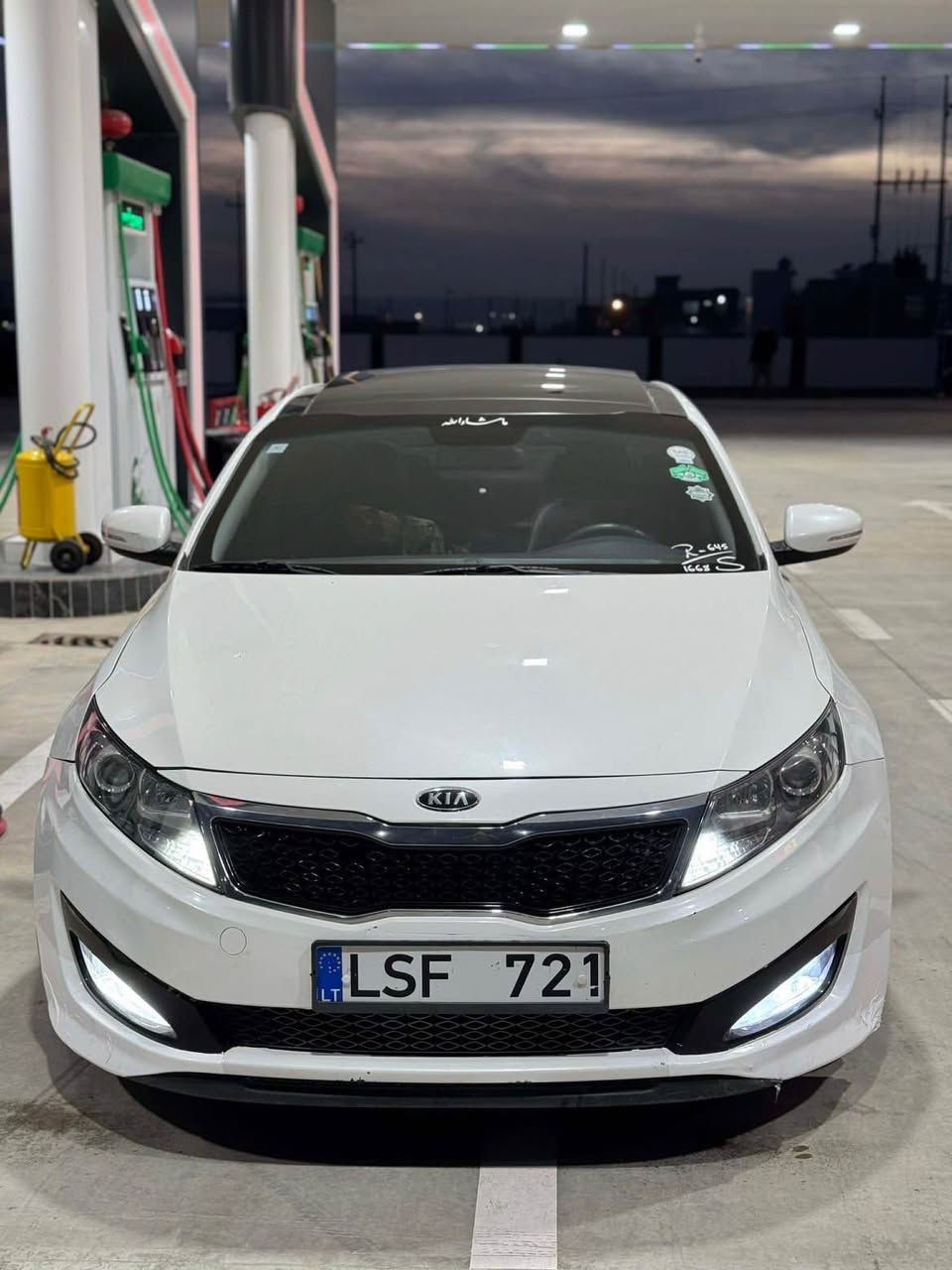 بەناوی خوای گەورە 2012 kia optima لێزەری دووبەی فوول فوول v4 turbo مەکینە مەرخوب بەتەعەمول بەو نۆرماڵە عادیانە کێشەی نیە  بەسمەیە بیلاد سەقف رەش پانۆراما کوش هیتەر  گێڕ تۆماتیک و عادی جایز و رێکو پێک هەیکەلی جوان سەقفی بەشەرت بیلاد ڕەش کۆد کراوە بیکە بە ناوی خۆتەوە *********** رانية, السليمانية
