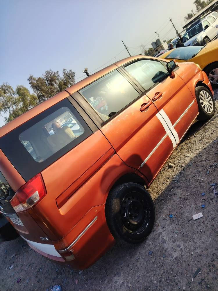 سبوغ لیدراوی نیە  تبریدە سنەوی و رە قەمی تازەیە بتاقەی بنزینی هەیە 
*********** مجالی کەمی هەیە
8نەفەریە كركوك, العراق

