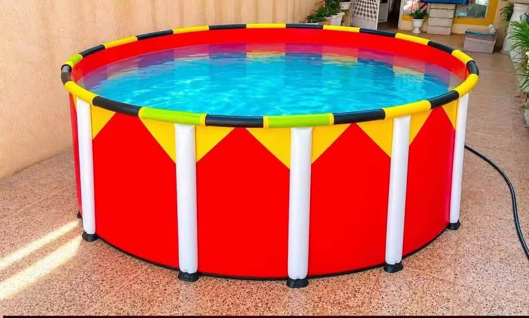 متوفر يمنا كم قطعه فقط مسابح جديده غير مستخدمه الارتفاع 80 والعرض مترين للحجز واتساب ***********
مع التوصيل للباب
