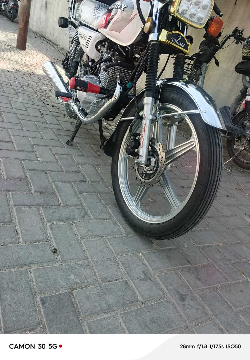 @مطوراه سيفان شرط مامفتوح 
موديل 2020 شرط احلى من الي بل صوره
 مطور فول مفول واحد على واحد✓ماطور جان مخزون
 السعر 850
 عنوان موصل حي النور مقابل كباب عرفان التواصل ع الارقام التاليه
***********بي واتساب

نص مكتوب في الصور:
- CAMON 30 5G 28mm f/1.8 1/133s ISO50
- CAMON 30 5G 28mm f/1.8 1/253s ISO50
- CAMON 30 5G 32mm f/1.8 1/160s ISO50
- CAMON 30 5G • 28mm f/1.8 1/175s ISO50
- CAMON 30 5G • 32mm f/1.8 1/281s ISO50
- CAMON 30 5G • 32mm f/1.8 1/337s ISO50
- CAMON 30 5G 32mm f/1.8 1/180s ISO50
- CAMON 30 5G  32mm f/1.8 1/186s ISO50