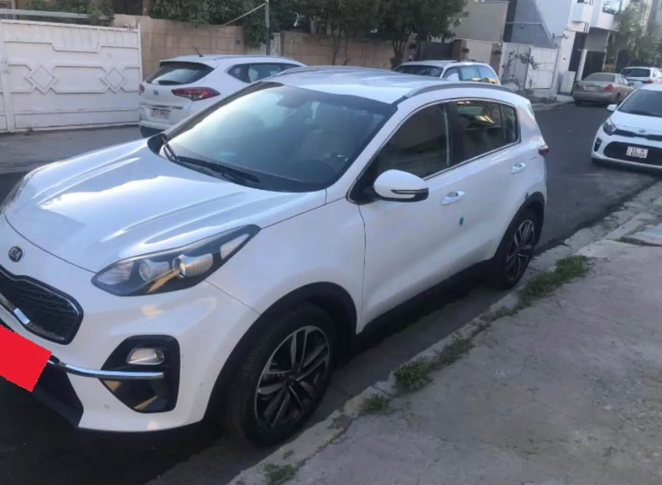 سبورتج للبيع 2020 خليجية
رقم سليمانية

السنوية بأسمي

مكفولة من الصبغ بيها طختين

وحدة بالباب الخلفي عكس جهة السايق موضحة بالصورة

والثانية خفيفة بالصندوق

ماشية 103 الف كيلو

محرك 2000 دوش

العنوان بغداد

السعر 190 ورقة وبيها مجال

للاتصال ***********
