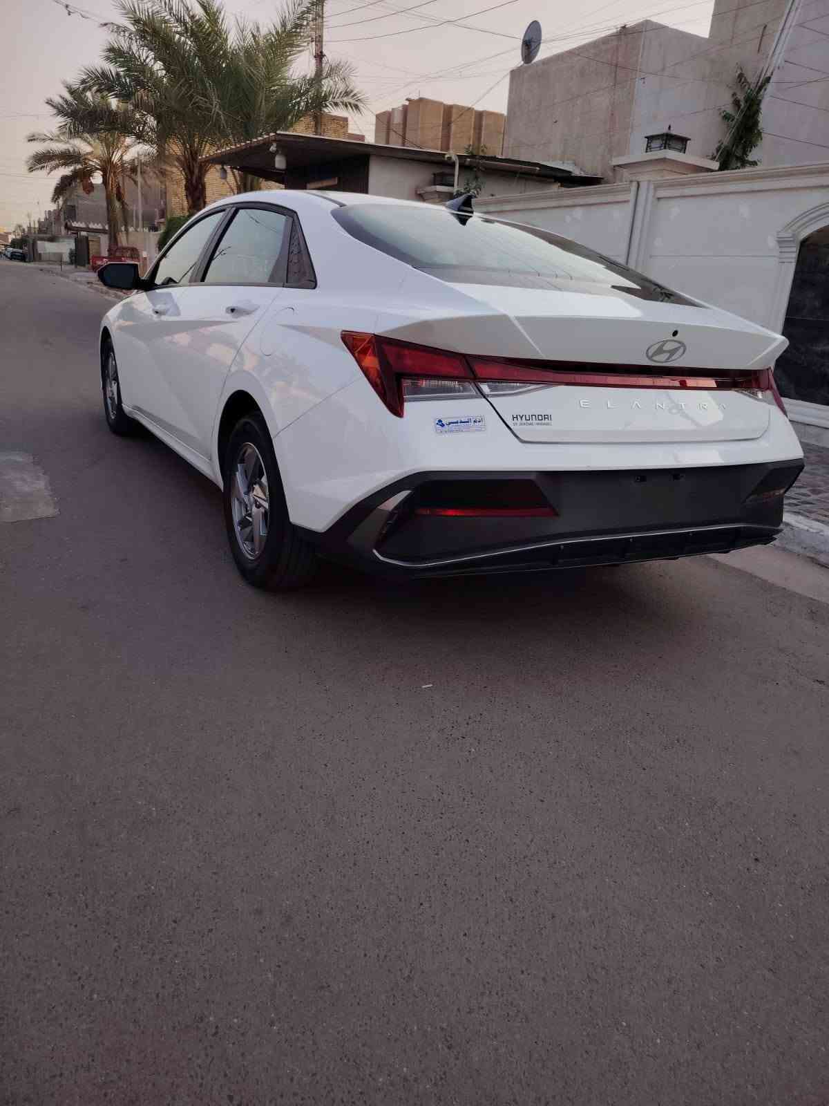 النترا • ٢٠٢٥ • بدون رقم