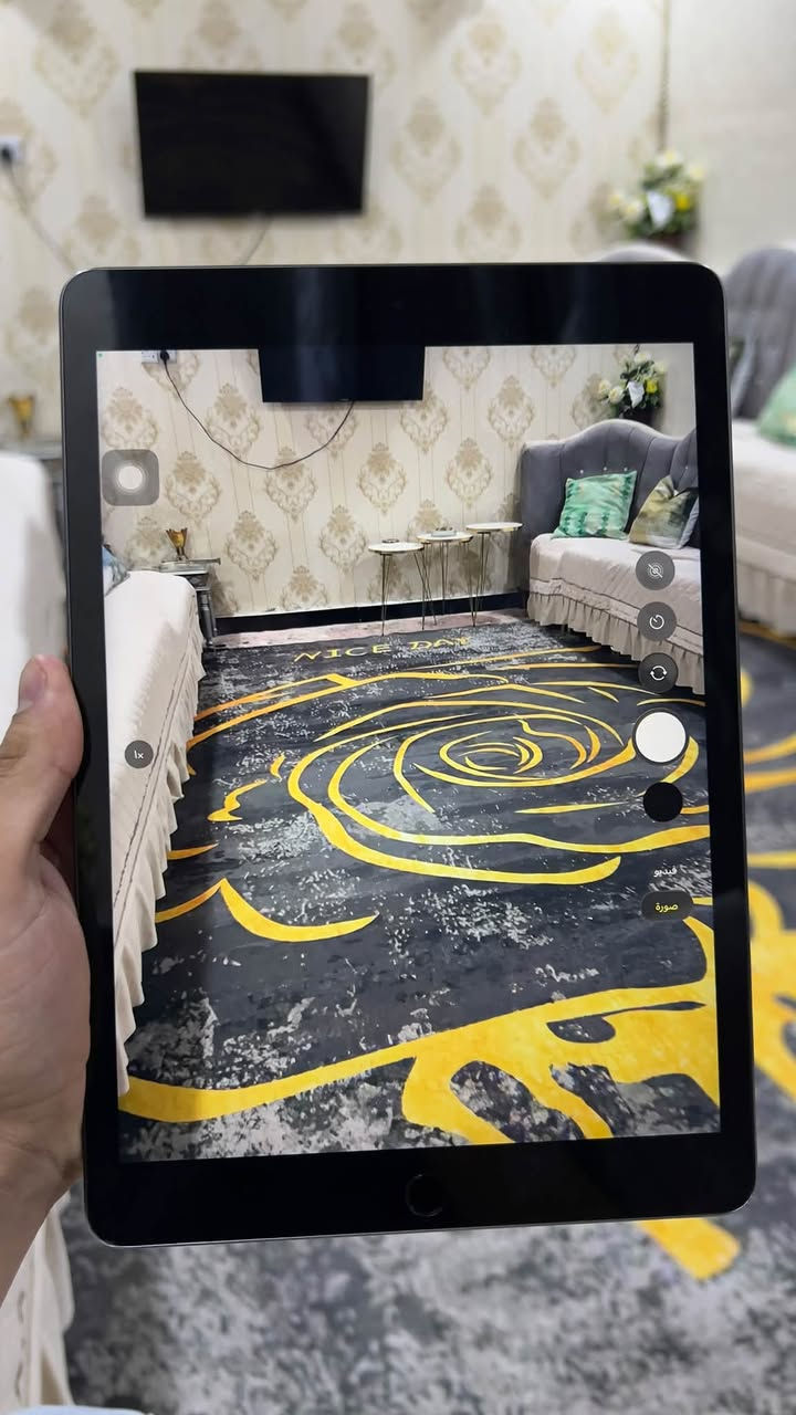 السلام عليكم ايباد 9 للبيع فقط دكمه الطفي ما تشتغل الباد نضيف كلش ما داخل صيانه ابد بلادي ذاكره 64 بطاريه 88 نضافه الجهاز شوفت عينك ملحقات كاروتنه ولزكه وكفر فقط السعر225 وبي مجال رقم او خاص *********** عنوان بغداد مدينه الصدر كياره
