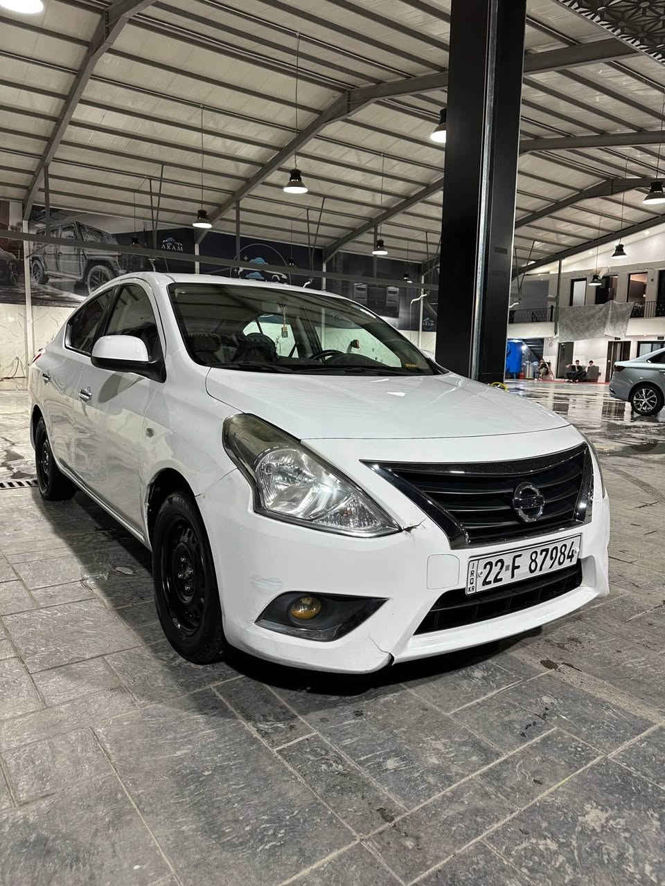 Nissan sanny 
مۆدێل : ٢٠٢٣ 
رەنگ : سپی 
کیلۆمەتر : ٧٥ هەزار 
سەنەو و ژینگە : ٢٠٢٨ 
پارچەی : دوو چاملغی پێشەوە و دەگایی سەکن و نیو دەگایی سایەق 
هەیکەیی توندوو تۆڵە 
تاییەکانی نوێیە 
نامە مەنێرە لە فەیسبوک 
ژمارەیی خاوەنی : *********** أربيل, العراق
