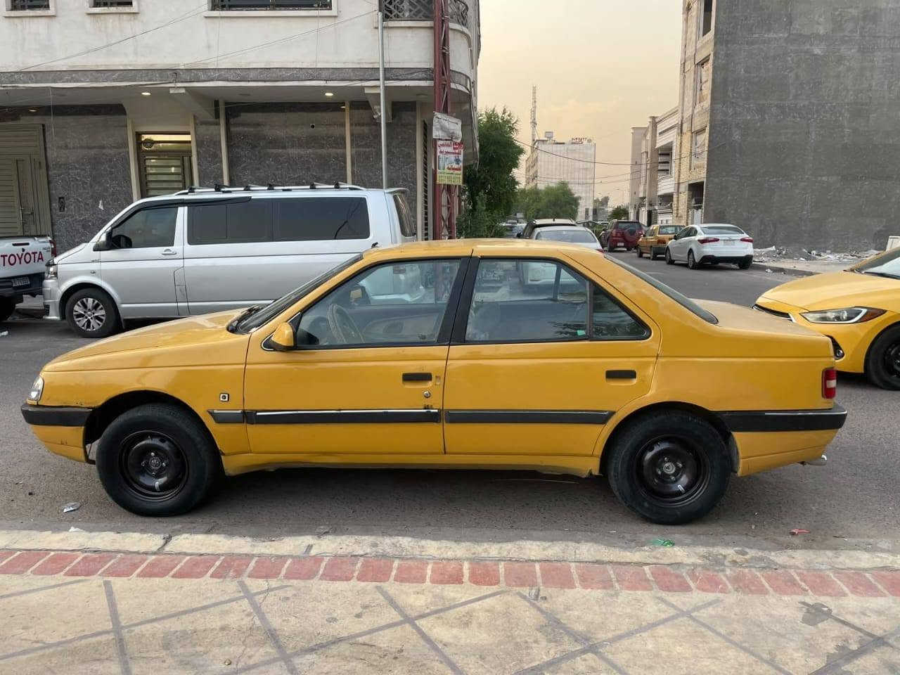 بيجو موديل 2013مصفرة هيئة وغرامة تبريد ثلج رقم بغداد تحويل مباشر مكانها بغداد السعر 25وبيها مجال قليل الاتصال ***********
